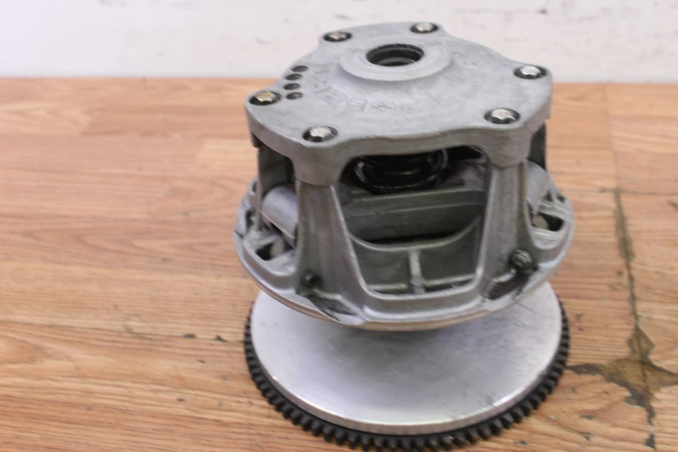 2009 POLARIS RMK 800 DRAGON Primary Drive Clutch w/ Ring Gear - Image 2 of 4