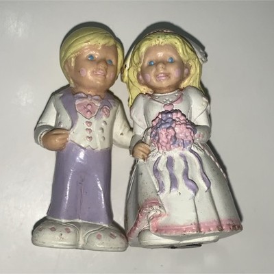 Wedding Couple Figures Blonde Hair Purple White Outfits Plastic Set