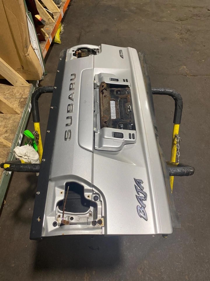 Used Tailgate fits: 2003 Subaru Baja endgate Grade A Foto 2 de 4