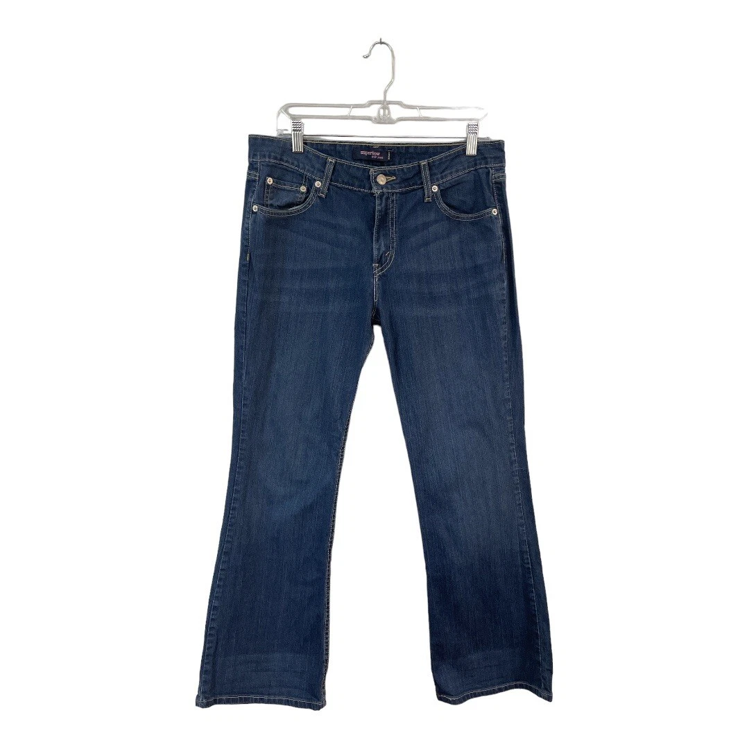 Levi's juniors 524 hot sale bootcut jean