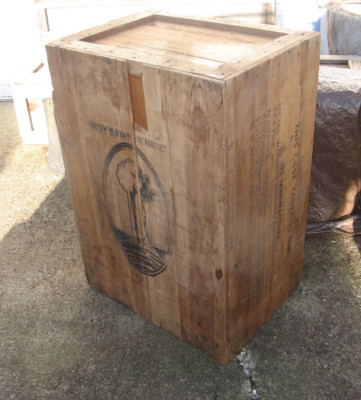 1930s large AMERICAN CRAYON WOOD CRATE 16x22x31'' OLD FAITHFUL GEYSER vintage box