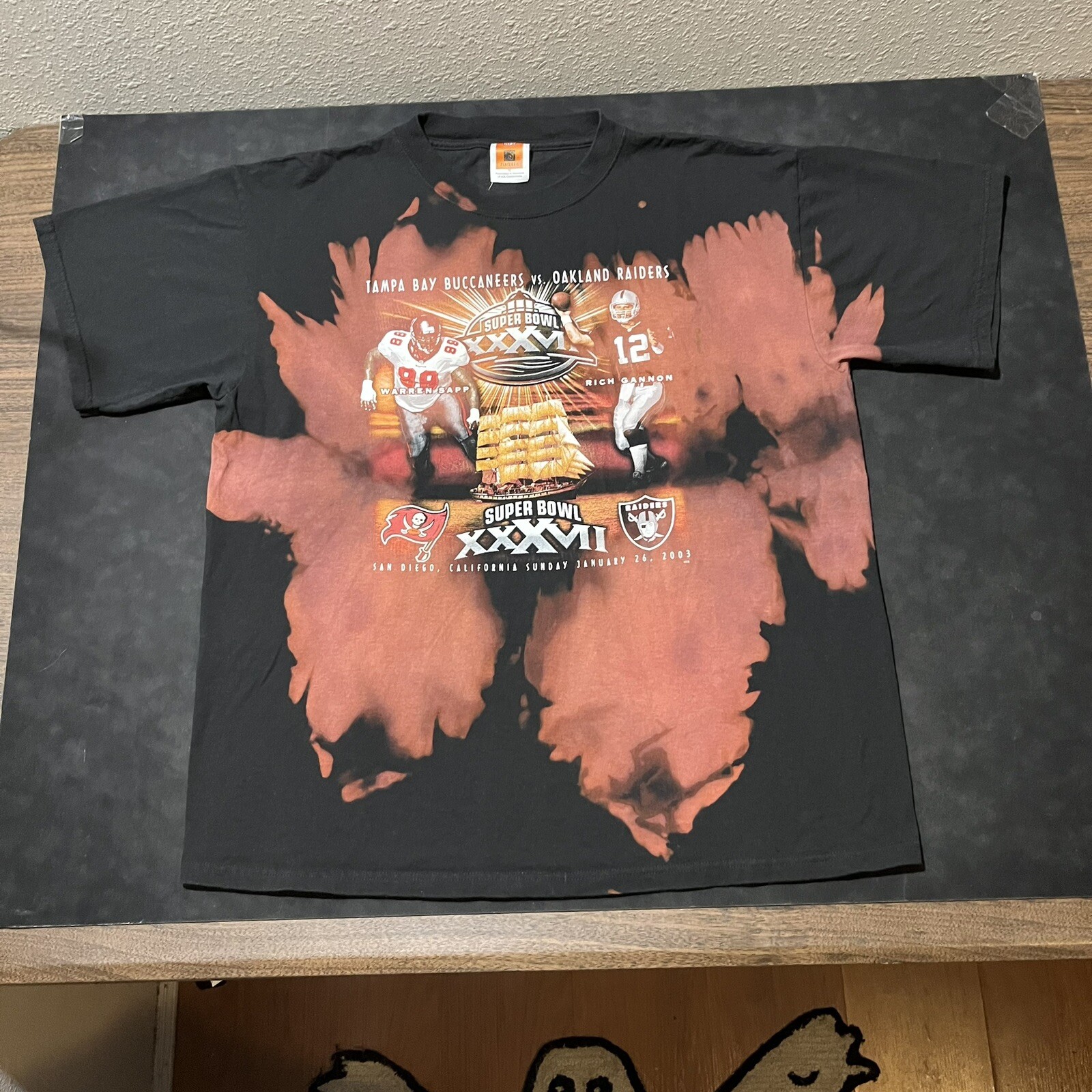 Picture 1 of 11