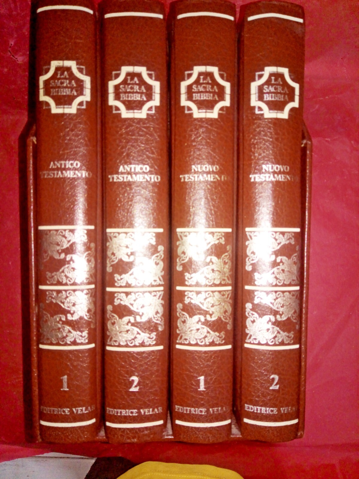 Foto 12 di 22
