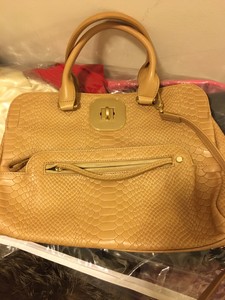 longchamp bag size