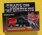 Transformers E5003 Vintage G1 Optimus Prime Collectible Figure
