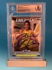 2020 PANINI PRIZM WNBA "EMERGENT" - BREANNA STEWART - SIGNED BECKETT CERT AUTO