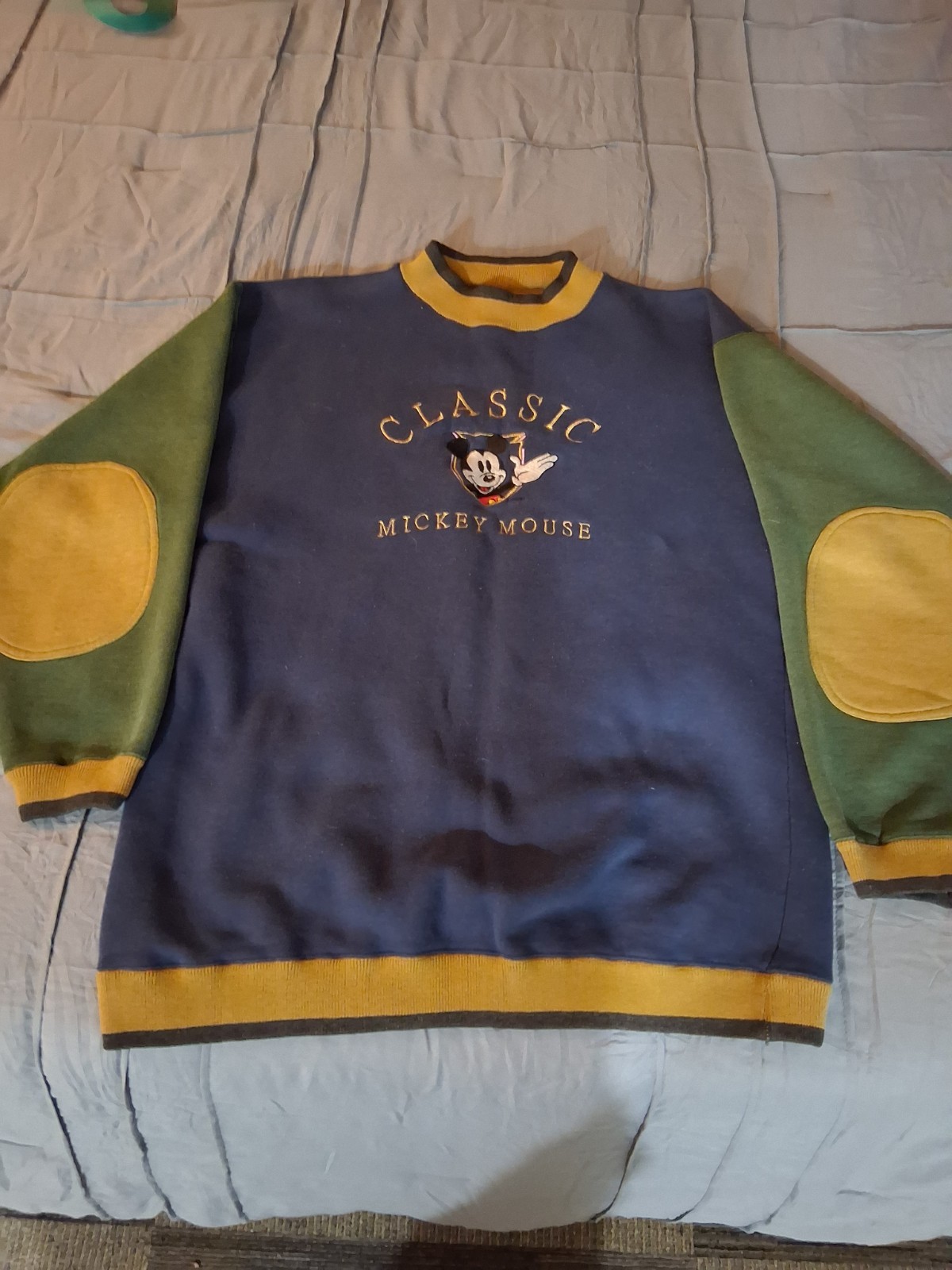 Vintage Genus Classic Mickey Mouse Sweatshirt  La… - image 3