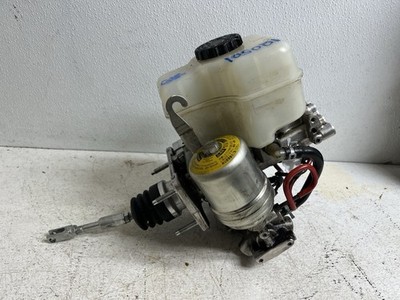 2007-2008 Toyota FJ Cruiser Manual Transmission Diff Lock ABS Brake Pump Module