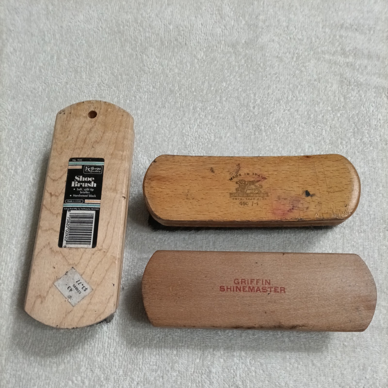 Vintage Shoe Shine Brush Lot of 3 Griffin Shinemaster acca-kappa Kellogg
