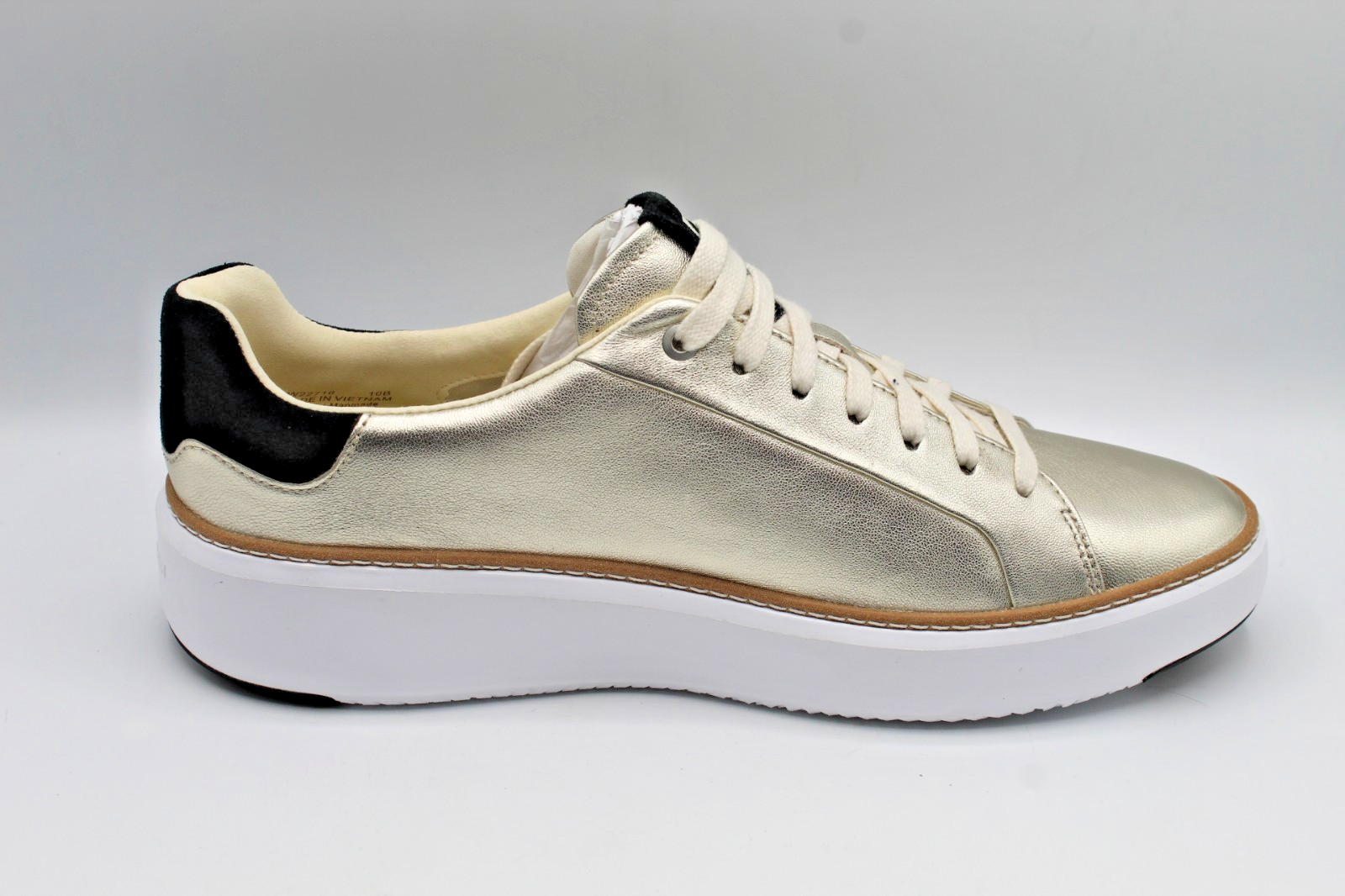 SAOLA Sneakers Cole Haan Grandseries donna 10B oro pelle metallizzata suola bianca