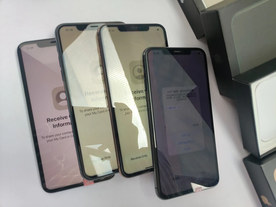 Excellent Apple iPhone 11 Pro Max - 64GB 256GB 512GB -  (Unlocked)  (CDMA + GSM) - Image 3 of 4