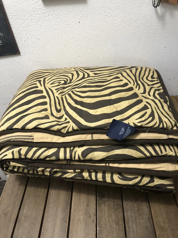 CHAPS RALPH LAUREN  F/QUEEN COMFORTER ZIBRA ANIMAL PRINT BROWN TAN  90x88" EUC  - Image 3 of 4
