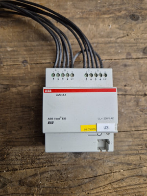 ABB I-bus EIB Jalousienaktor 4fach