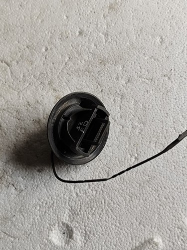 Renault Traffic 2006 1.9/Fuel tank cap/7700812369F - Picture 6 of 6