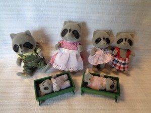 calico critters raccoon family