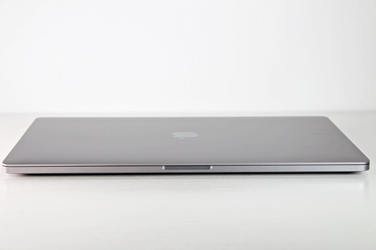 MacBook Pro 16インチ 本体 Intel 64GB 8TB i7-M1 Apple MacBook Pro 16-inch Up to M1 Max 3.2GHz 64GB RAM 8TB