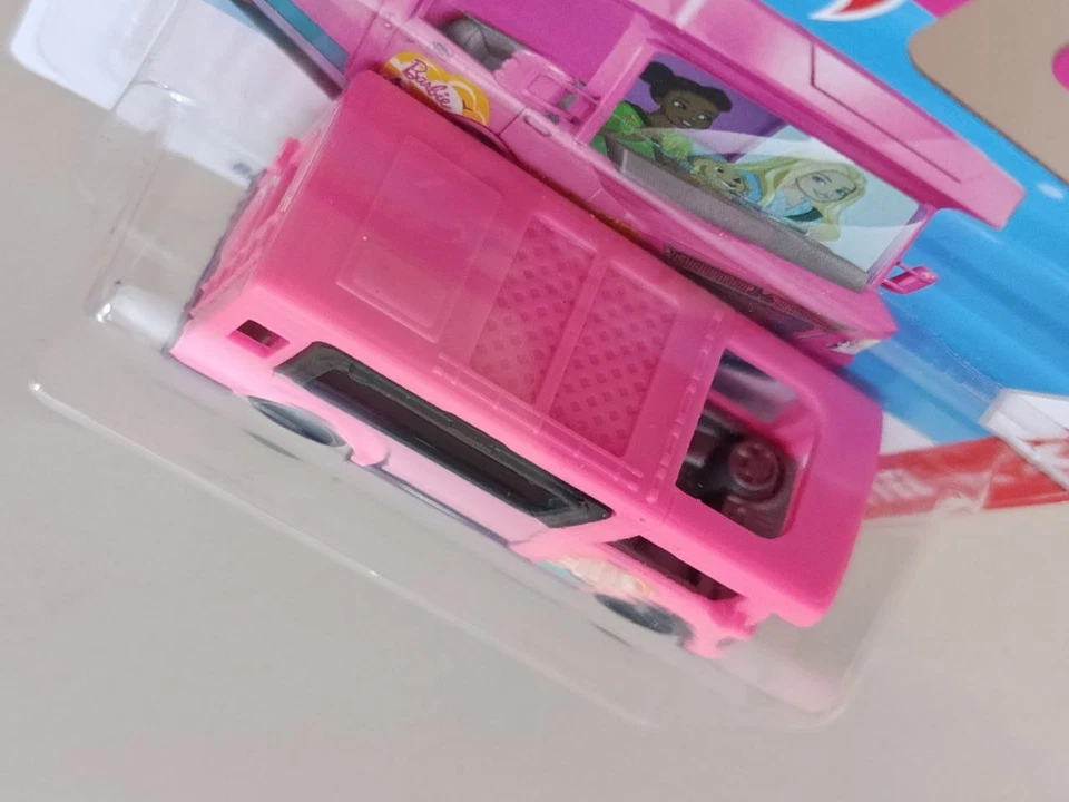 Hot Wheels - Barbie Dream Camper - Mattel - 2026 - 1:64 - Immagine 2 di 4