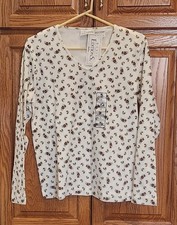 Basic Editions Decorative Interlock Tee NWT L...
