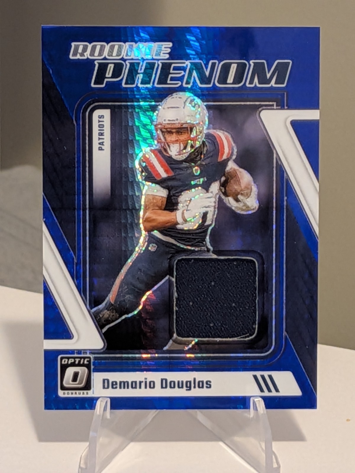 Demario Douglas Panini Donruss Optic Rookie Phenoms Relics #RPDD Blue Hyper