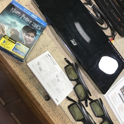 Samsung BD-D6500 3D Blu-Ray Disc Player - NO REMOTE NO TV - TESTED - 3 Glasses