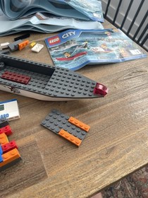 LEGO CITY: Heavy-duty Rescue Helicopter 60166 + Other Sets ? Parts Lot