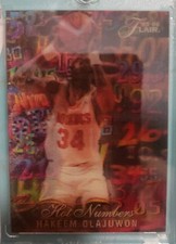 Top Hakeem Olajuwon Cards of All-Time 23