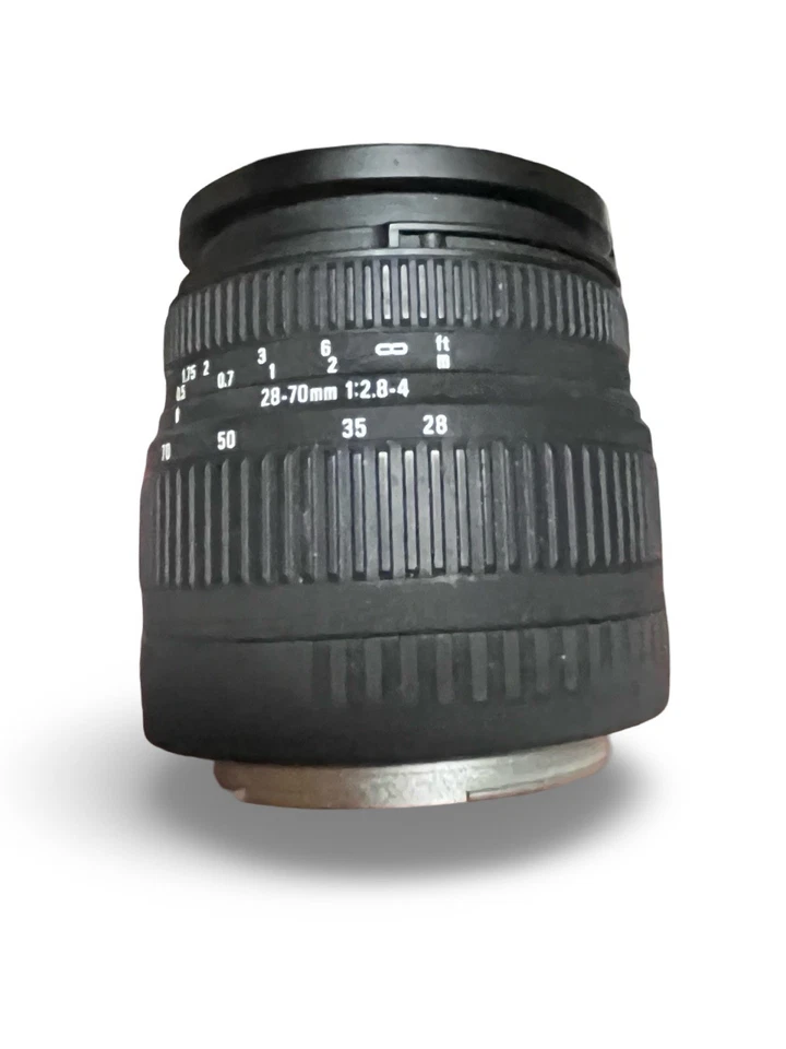 Зум-объектив Sigma 28-70 мм f/2.8-4 UC с ручной фокусировкой для крепления Canon EF - Изображение 3 из 4