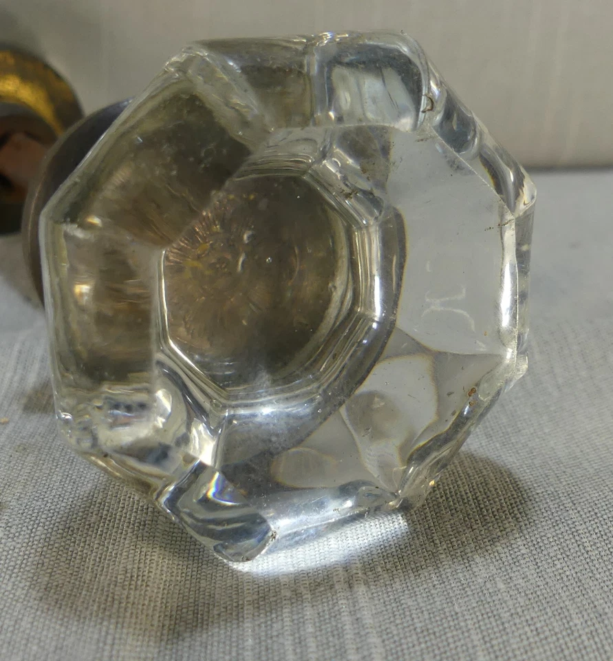 Paire de Poignées de Porte ancienne en verre XIX ème 4,5cm diam carré 5mm XIX ém - Photo 3/4