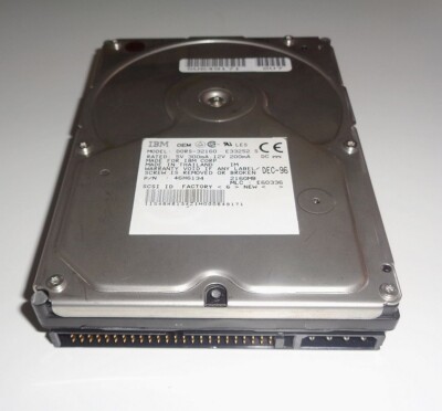 SCSI IBM Ultrastar ES DORS 32160 E33252 Festplatte HDD