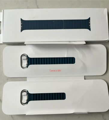 Genuine Apple Watch Magnetic Link 45mm MTJ93AM/A Pacific Blue