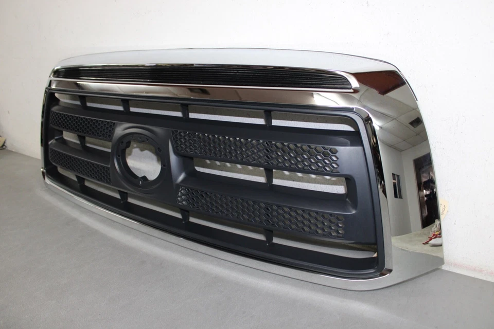2010-2013 TOYOTA TUNDRA FRONT GRILLE CHROME SHELL MOLDING - Изображение 2 из 4