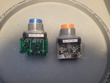Lot of 2 Allen Bradley Pushbutton, Blue  Orange, Series T, 800T-B