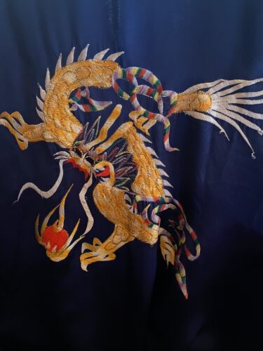 Vintage Satin Japanese Robe Embroidery Dragon Navy Blue XL Belt Tie Metallic - Afbeelding 1 van 17
