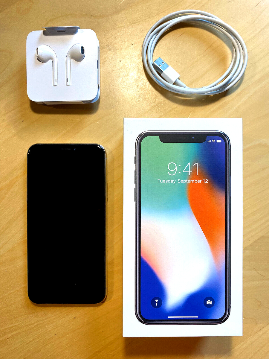 iPhone X Silver 64GB au 液晶難有 初期設定済み｜スマートフォン 