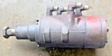 70110c94; Ih Tractor Trw Hydraguide Steering Motor; 454 464 574 674 2400 2500