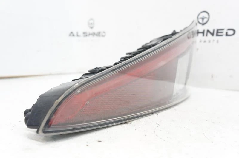 Luz trasera inferior trasera derecha Toyota Prius 2016-2019 81581-47020 OEM Foto 4 de 4