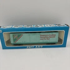 HO Scale Life-Like 8430 Box Car Campbells Swanson Frozen Products Freight Train