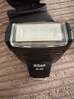 Nikon SB 400 Speedlight Flash Unit Includes Case Original Box and Instructions