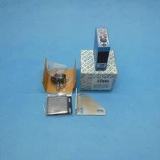 Sick Optex VR-500T Photoelectric Sensor Retro 5M 24-240AC/12-240DC 3A Relay New