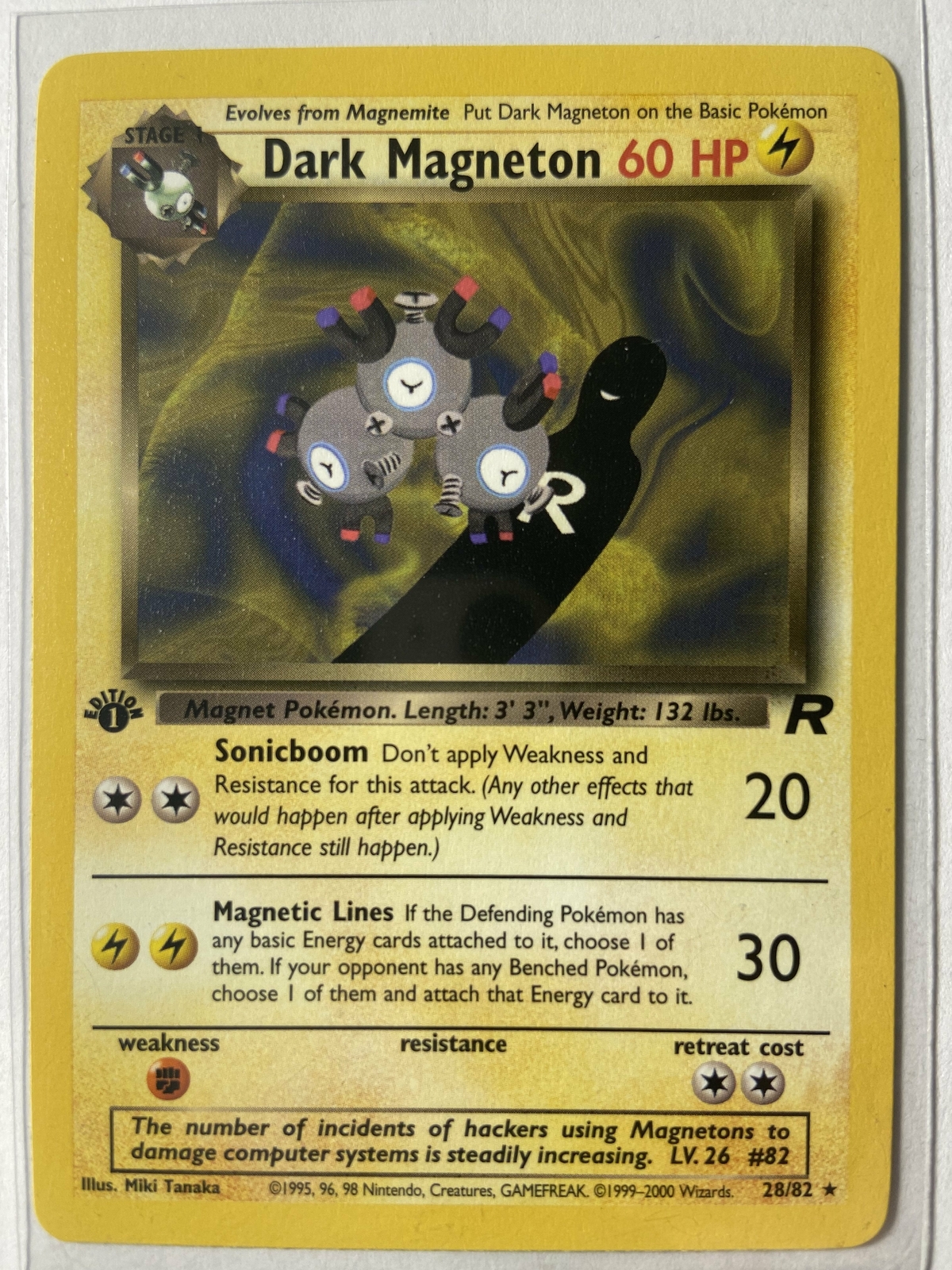 Dark Magneton team Rocket Near mint English 1st edition 28/83