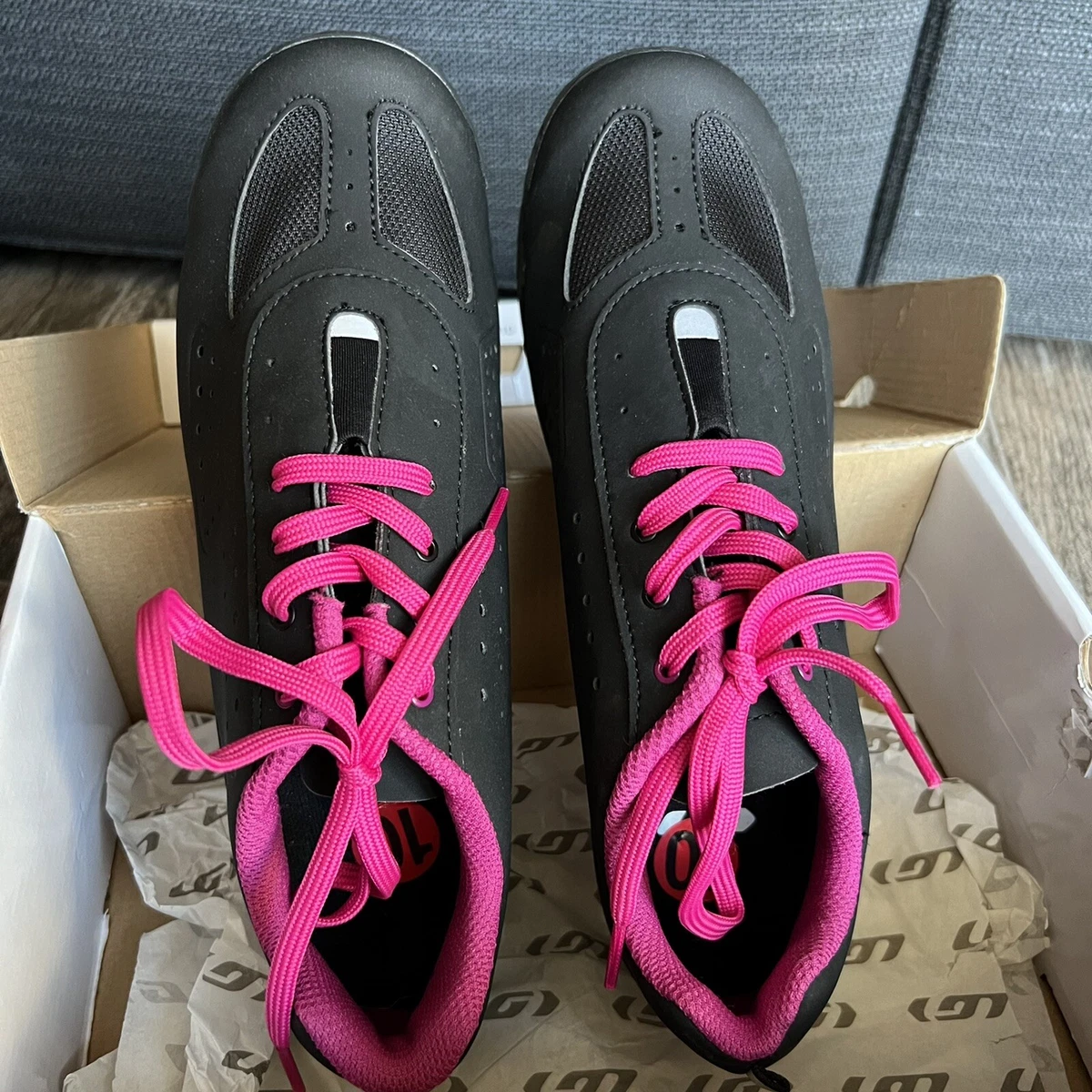 Louis garneau hotsell pink cycling shoes