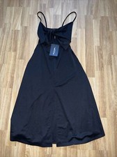 Ladies pretty little thing front tie dress / size 8 new with tags ❤️ 