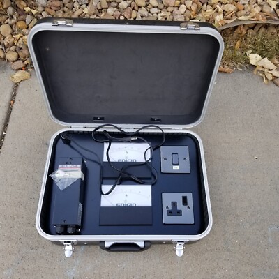 Enigin Soft Starter Engine Showcase Kit Sample Salesman Case