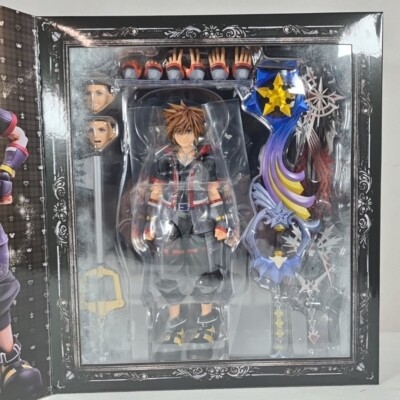 Square-Enix Kingdom Hearts III Play Arts Actionfigur Kai Sora Ver. 2 Deluxe