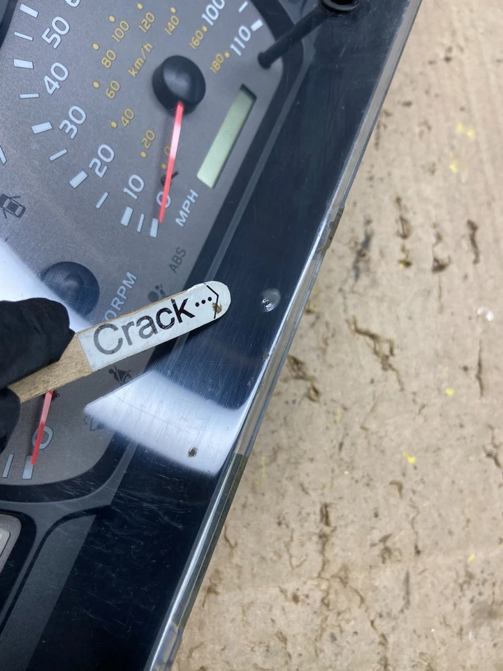 Комплект датчиков спидометра Toyota Sequoia 2001–2004 годов выпуска U5675 DG - Изображение 2 из 4