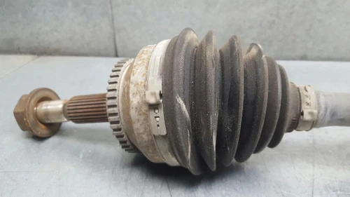 8251529 Getriebe- Vorne Links für VOLVO V40 FAMILIAR T4 1998 1697384 - Bild 3 von 10