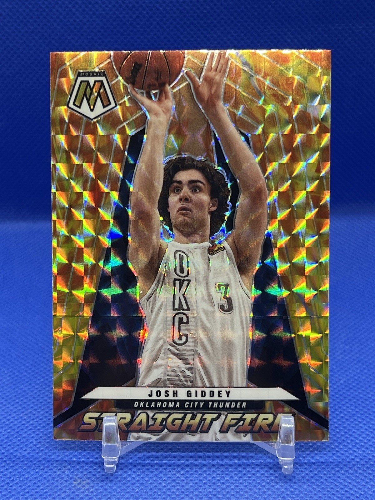 2021-22 Panini Mosaic Straight Fire Josh Giddey #10