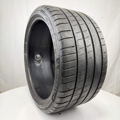 Used 305/30ZR21 Michelin Pilot Sport 4 S NAO 104Y 8/32 (DOT 22)