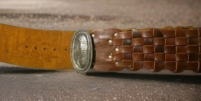 Vintage 80s 90s Bebe Brown GENUINE Bold 4''W Woven Leather Belt SM Up to 32''