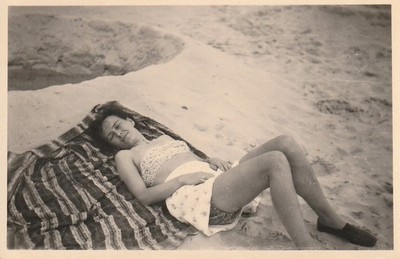 Vintage Photo Pretty Young Woman in Bath Dress Snapshot Ahlbeck 1940s